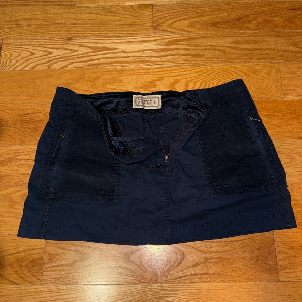 Y2K Abercrombie and Fitch Mini Skirt